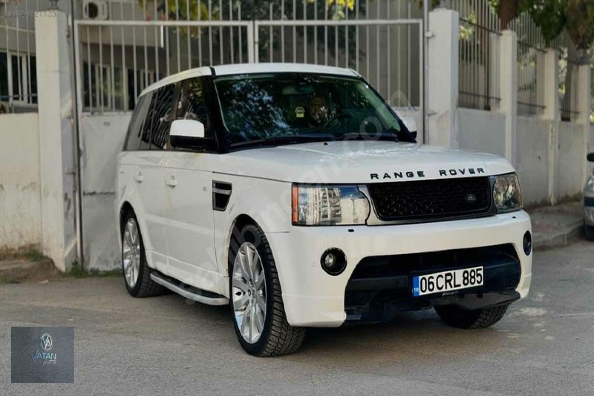 2010 25 Range Rover Sport  3.0 TDV6 Premium HSE